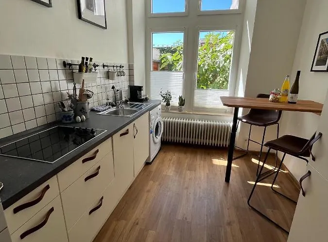 Apartment Numbersixteen *