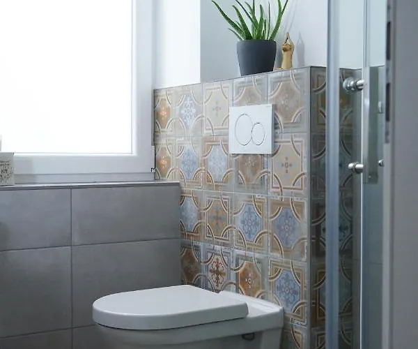 Apartment Numbersixteen